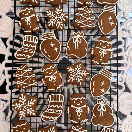 Decorated gingerbread cookies